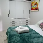 Apto A 100M Praia Baln Camboriu